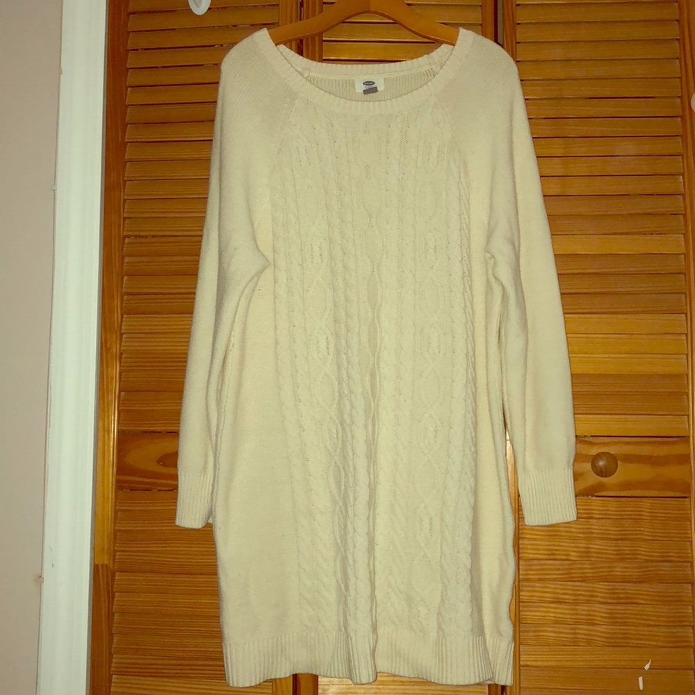 Off-white tunic sweater